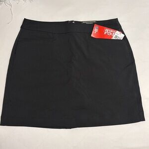 PGA TOUR Women's 17" CAVIAR UPF50 Golf Skort with Comfort Stretch Waistband
